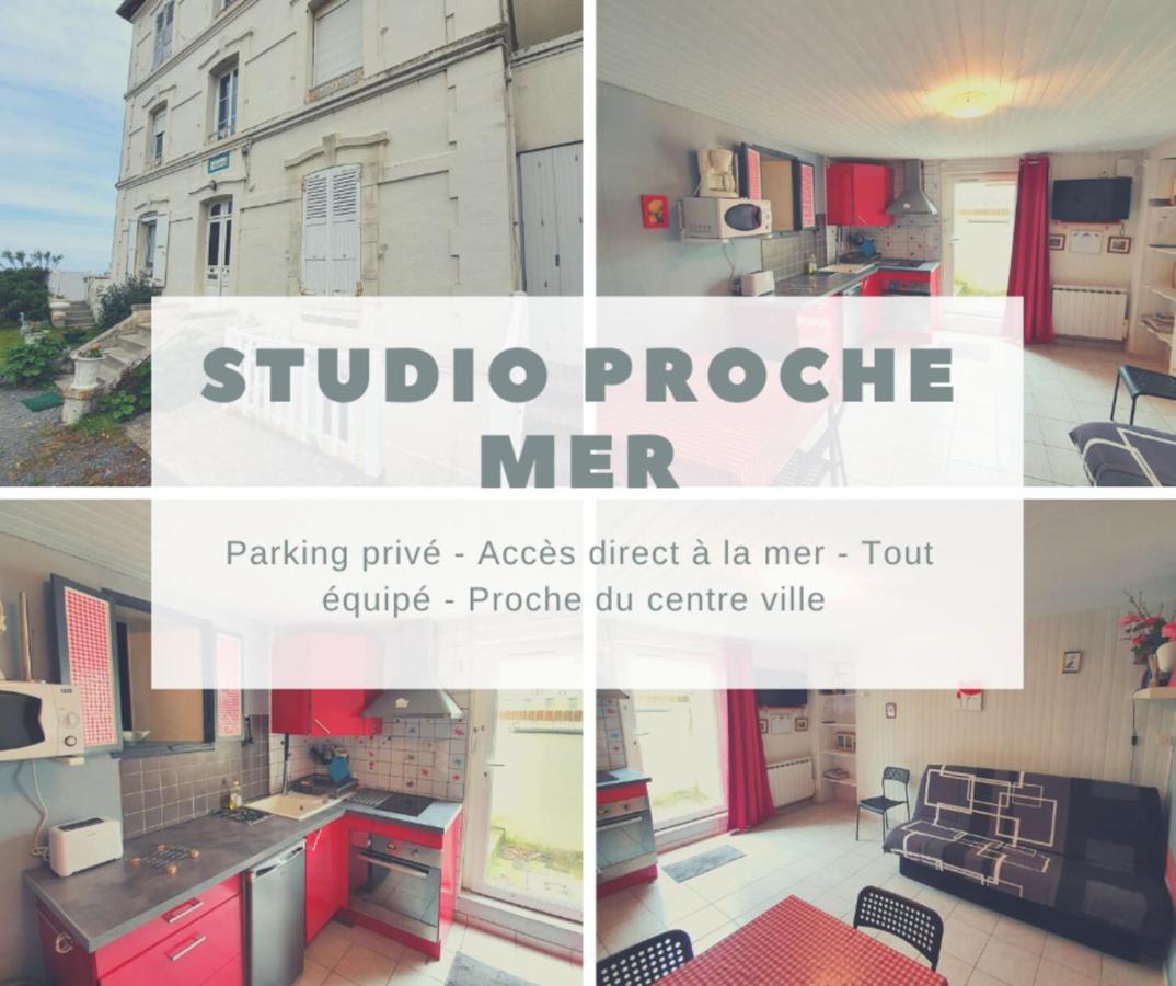 Studio With Sea View In Apartment